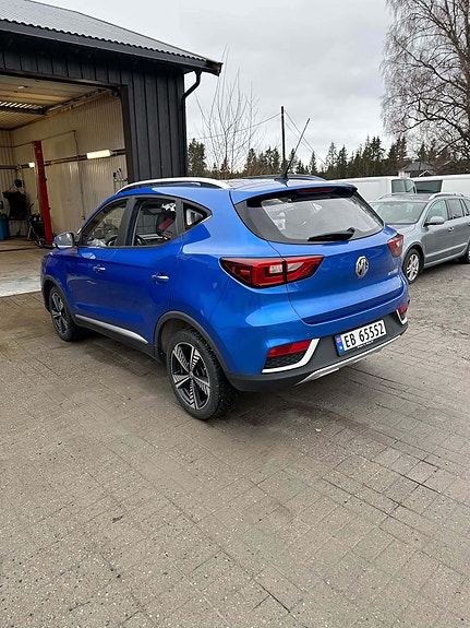 MG ZS EV 4 of 11