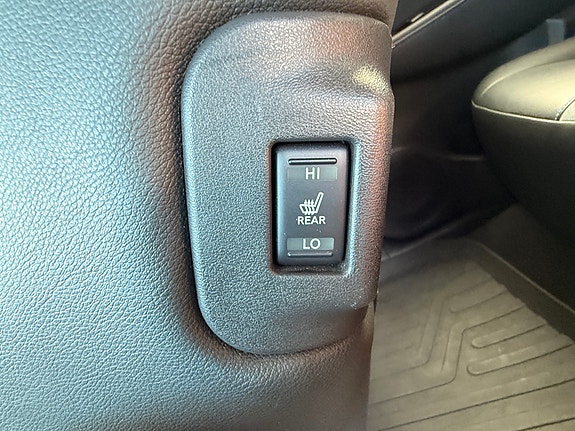 Nissan Leaf 16 of 30