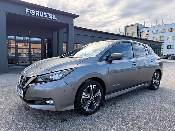 Nissan Leaf 10 of 30
