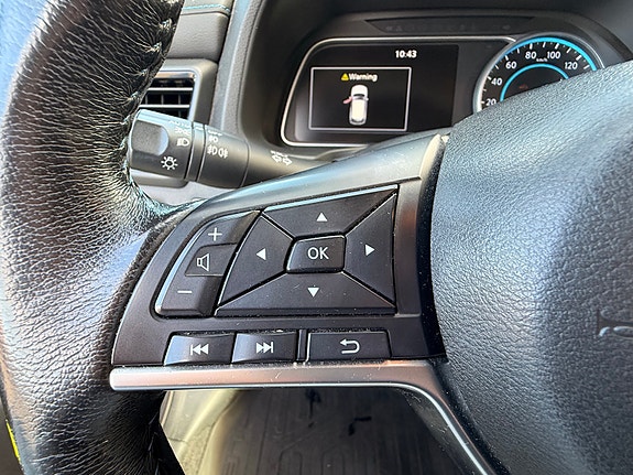 Nissan Leaf 20 of 30