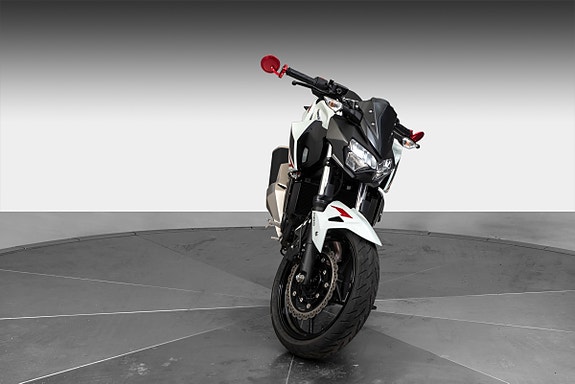 Kawasaki Z 400 4 of 13