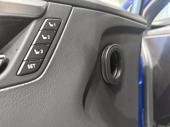 Lexus RX450h 20 of 23
