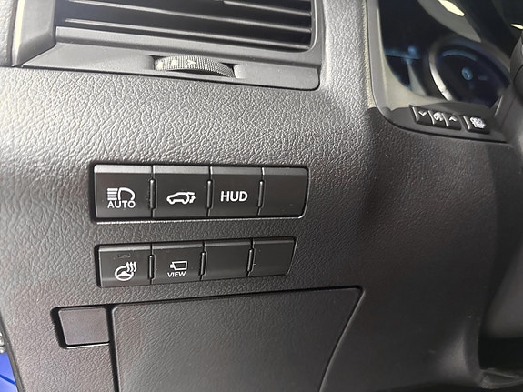 Lexus RX450h 17 of 23