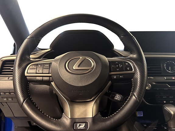 Lexus RX450h 8 of 23