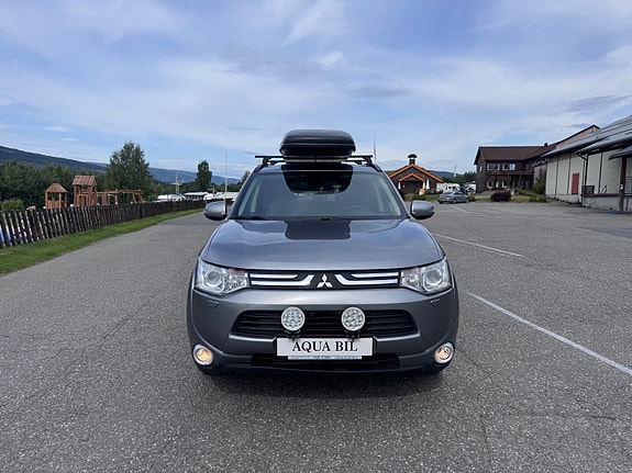 Mitsubishi Outlander 3 of 25