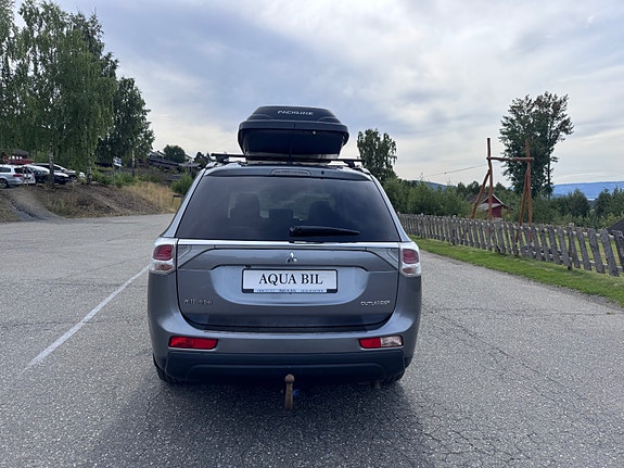 Mitsubishi Outlander 6 of 25
