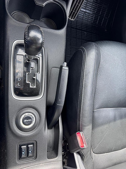 Mitsubishi Outlander 24 of 25