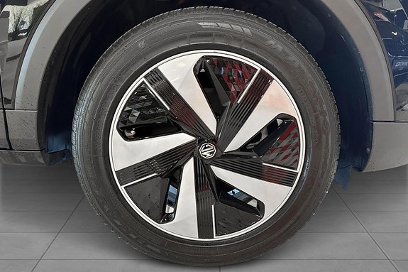 MG ZS EV 10 of 24