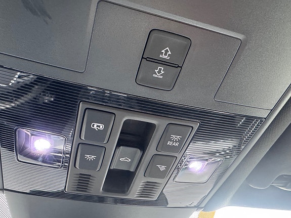 Volkswagen Passat Alltrack 19 of 24