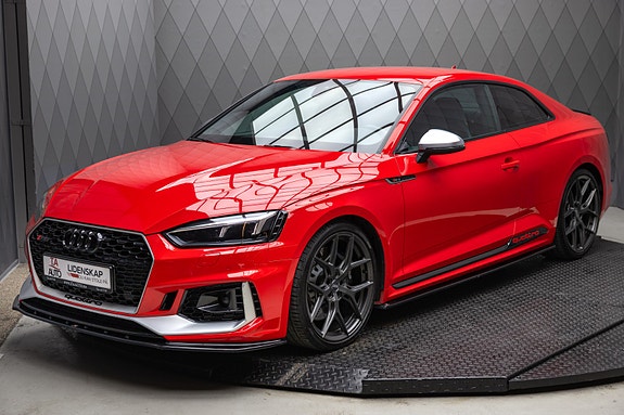 Audi RS5 2 of 30