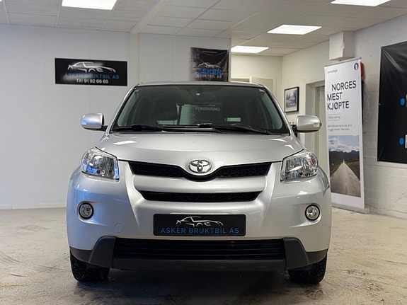 Toyota Urban Cruiser 4 of 30