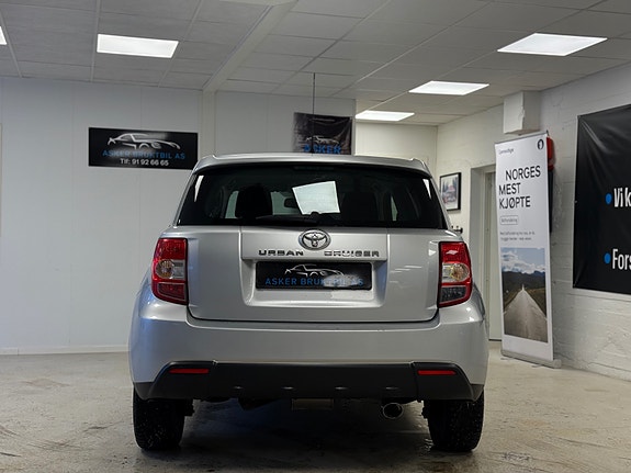 Toyota Urban Cruiser 13 of 30