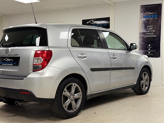 Toyota Urban Cruiser 15 of 30