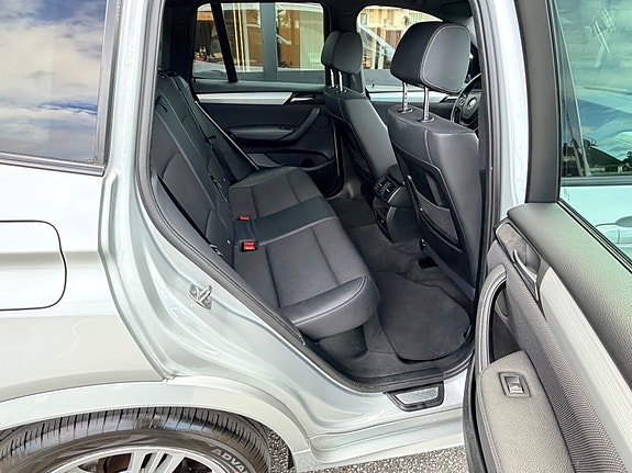 BMW X3 25 of 29