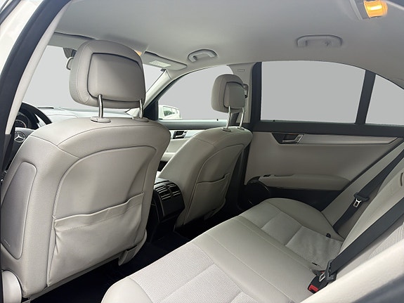Mercedes-Benz C200 d 12 of 27