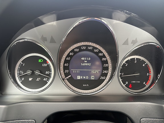 Mercedes-Benz C200 d 27 of 27