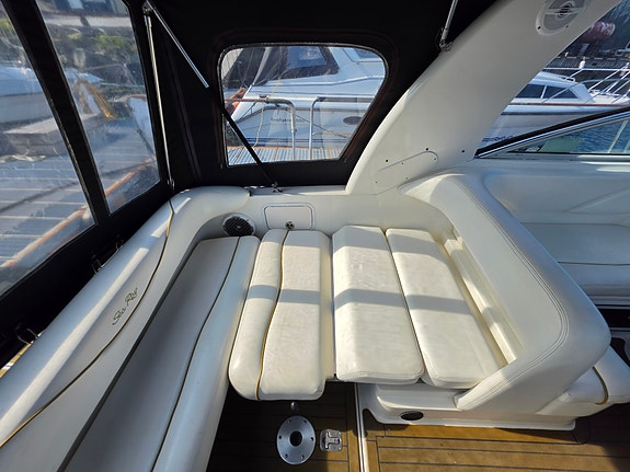 Sea-Ray 275 Sundancer 20 of 25