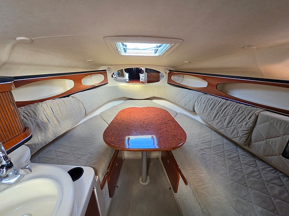 Sea-Ray 275 Sundancer 6 of 25
