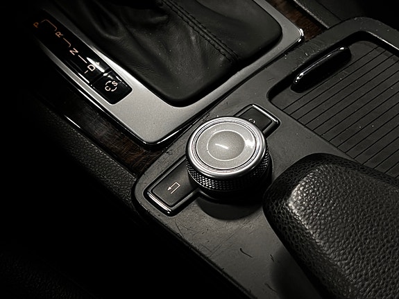 Mercedes-Benz C220 d 24 of 30