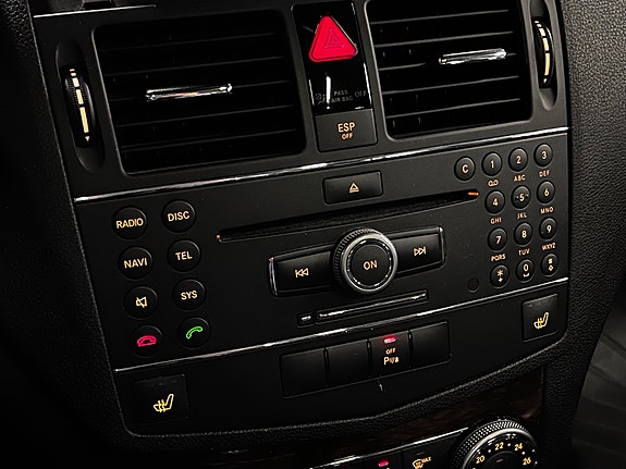 Mercedes-Benz C220 d 23 of 30