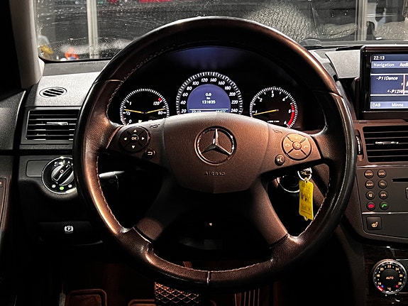 Mercedes-Benz C220 d 17 of 30