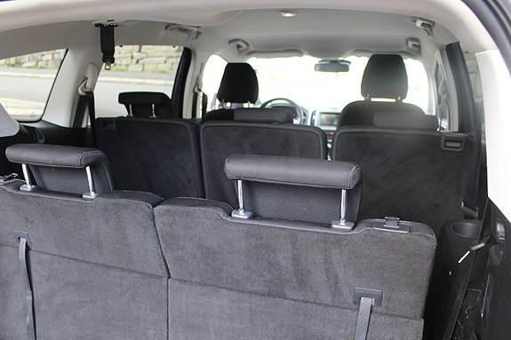 Ford S-MAX 6 of 14