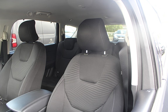 Ford S-MAX 7 of 14