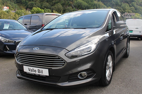 Ford S-MAX 2 of 14