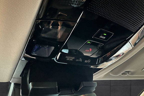 Lexus NX450h 25 of 30