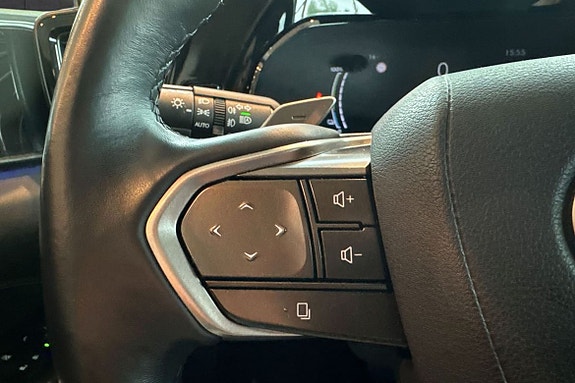 Lexus NX450h 15 of 30
