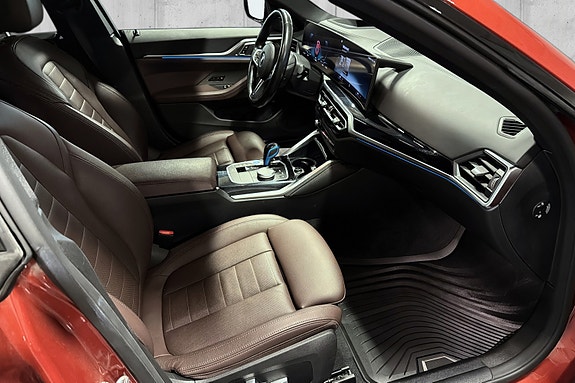 BMW i4 14 of 26