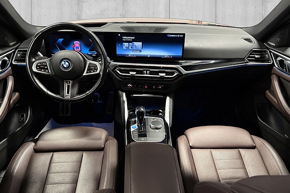 BMW i4 10 of 26