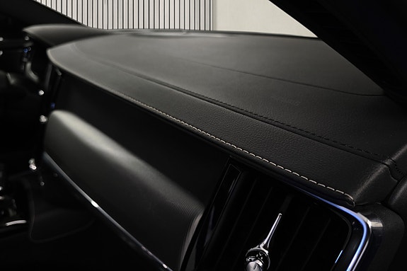 Volvo V90 22 of 30