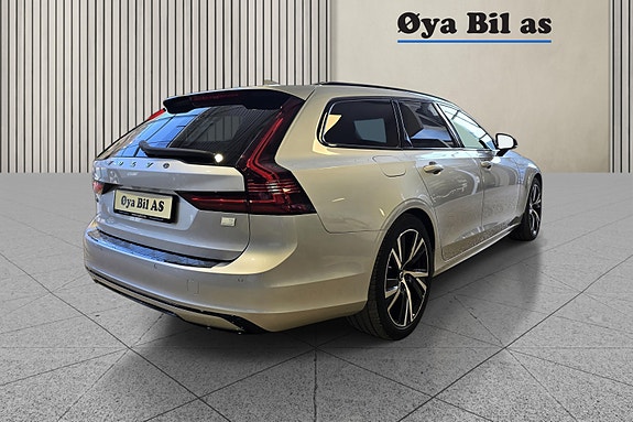 Volvo V90 6 of 30