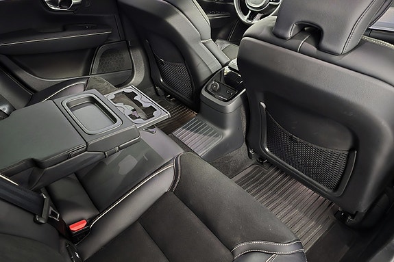 Volvo V90 18 of 30