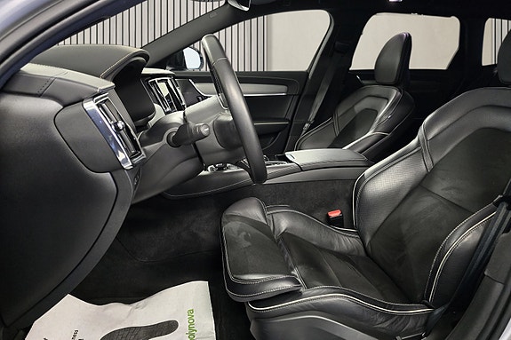 Volvo V90 12 of 30