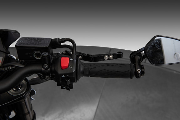 Suzuki GSX-S 750 13 of 15