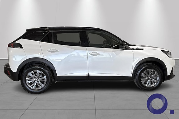 Peugeot e-2008 7 of 17