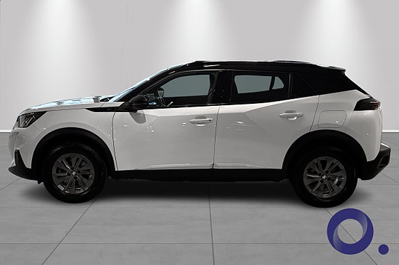 Peugeot e-2008 2 of 17