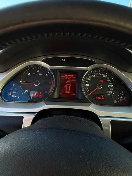 Audi A6 14 of 15