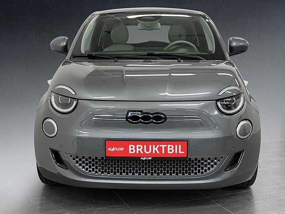 Fiat 500e 2 of 25