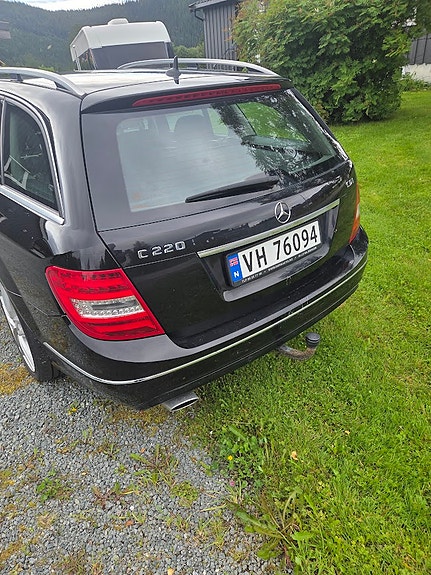 Mercedes-Benz C220 d 6 of 11
