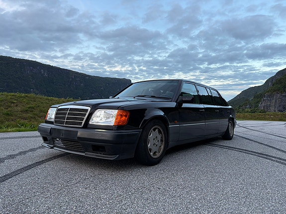 Mercedes-Benz E200 d 5 of 9