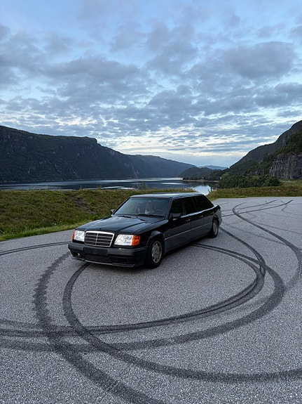 Mercedes-Benz E200 d 6 of 9