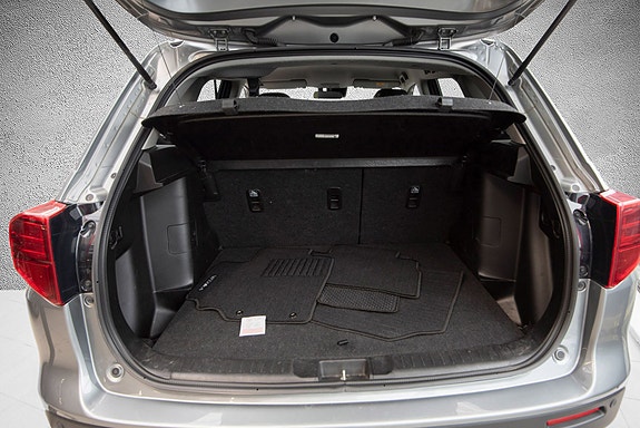 Suzuki Vitara 24 of 26