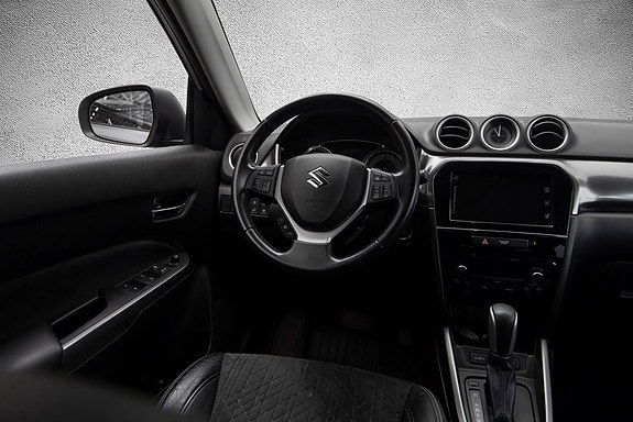 Suzuki Vitara 23 of 26