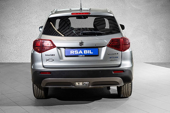 Suzuki Vitara 6 of 26