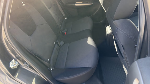 Subaru Impreza 20 of 20