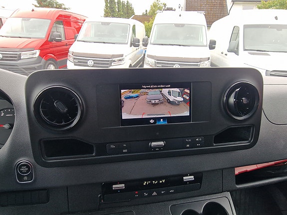 Mercedes-Benz Sprinter 12 of 30