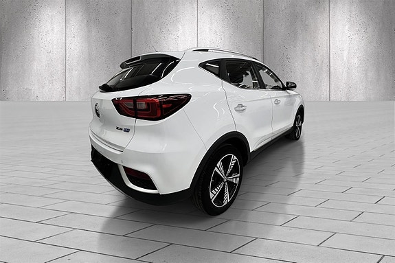 MG ZS EV 4 of 9